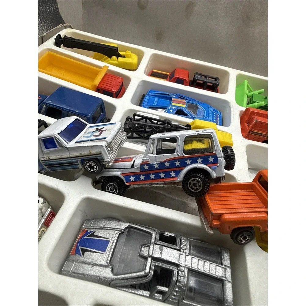 Vintage Matchbox Car Set Road Machines Semi's Tractors Jeeps Sports Cars 22